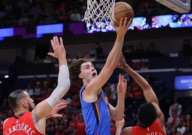 抗中被定义 抗中被定义